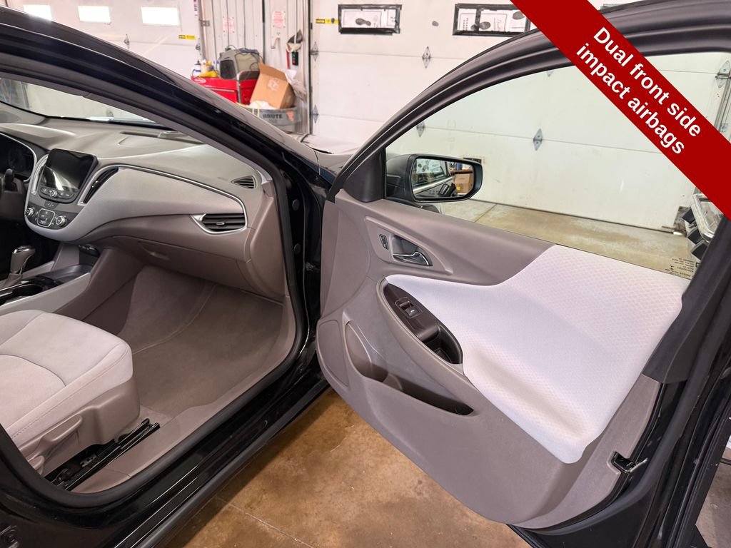 Used 2020 Chevrolet Malibu LS FWD image 39