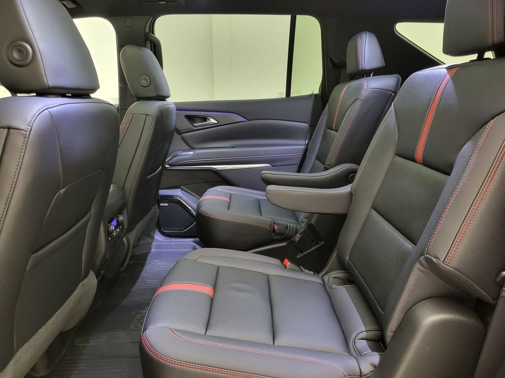 New 2026 Chevrolet Traverse RS w/ LPO, Floor Liner Package image 50