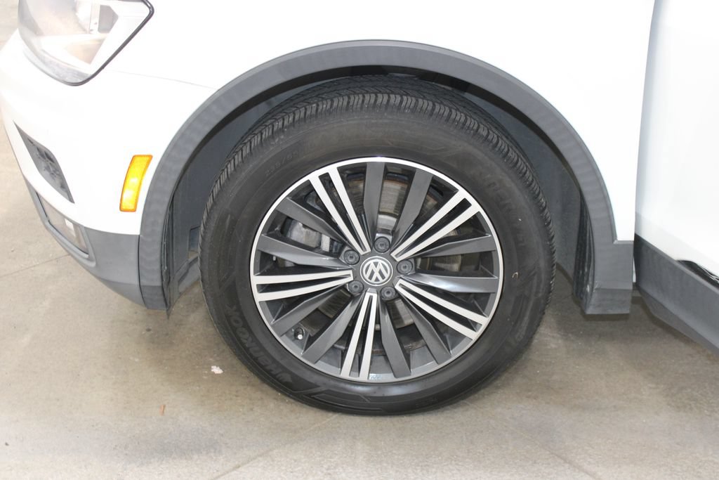 Used 2019 Volkswagen Tiguan SEL FWD image 49