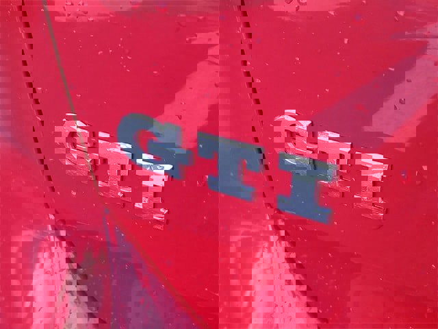 Used 2016 Volkswagen Golf S image 6