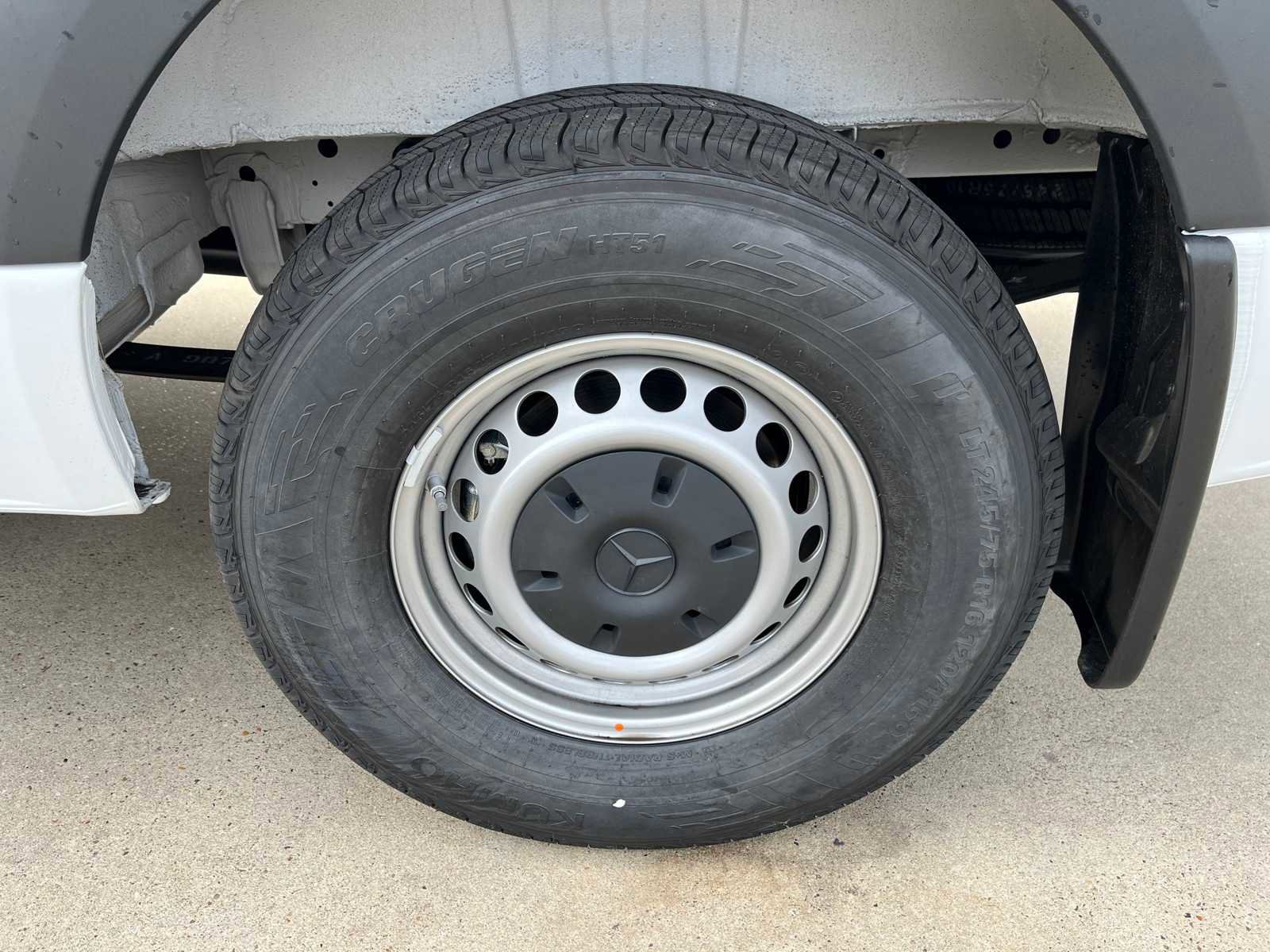 New 2025 Mercedes-Benz Sprinter 2500 image 9