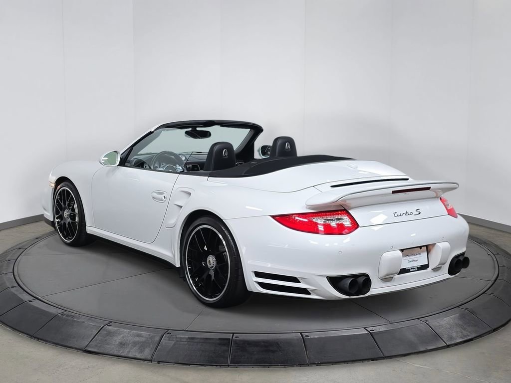 Used 2011 Porsche 911 Turbo S image 3