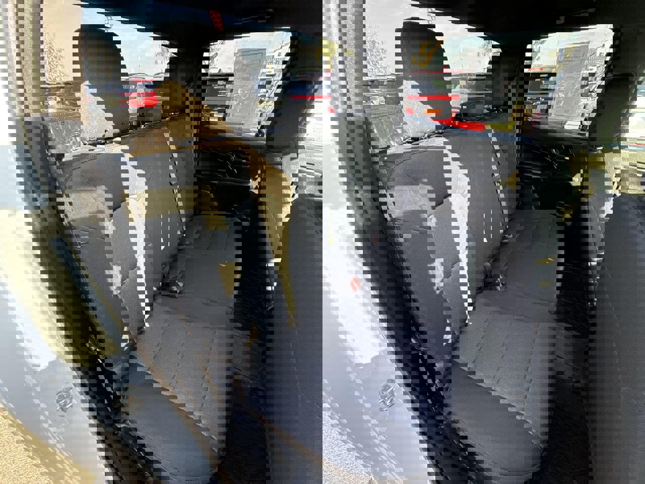 Used 2023 Chevrolet Colorado W/T image 23