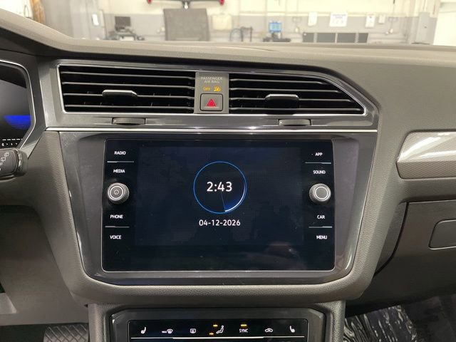 Certified 2023 Volkswagen Tiguan SE AWD/4WD image 21