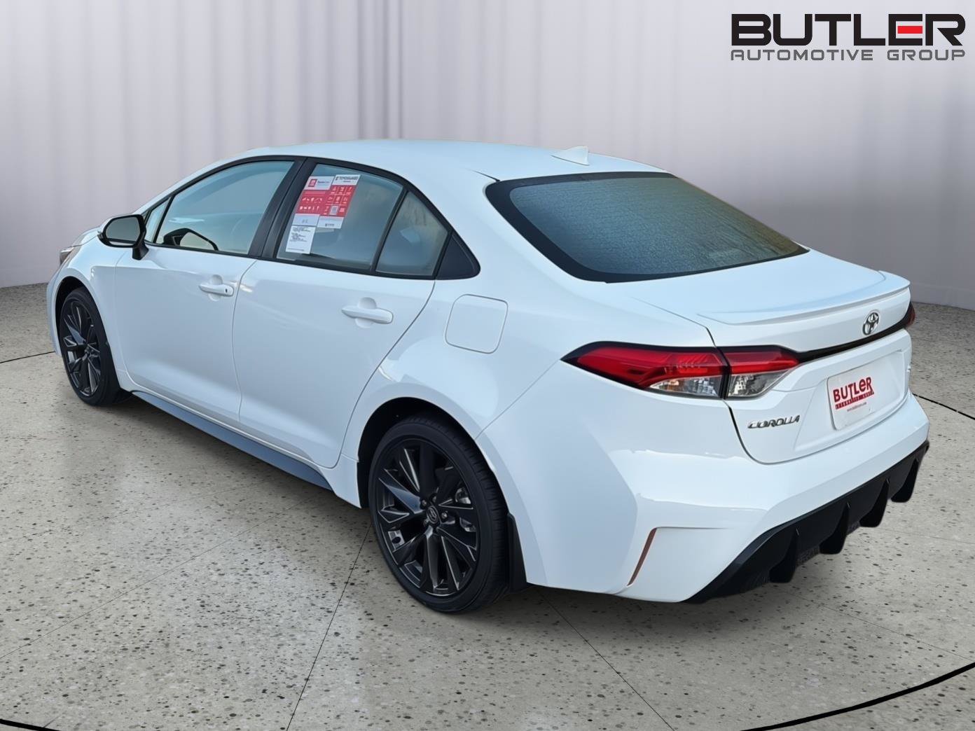 New 2026 Toyota Corolla SE w/ SE Package FWD image 4