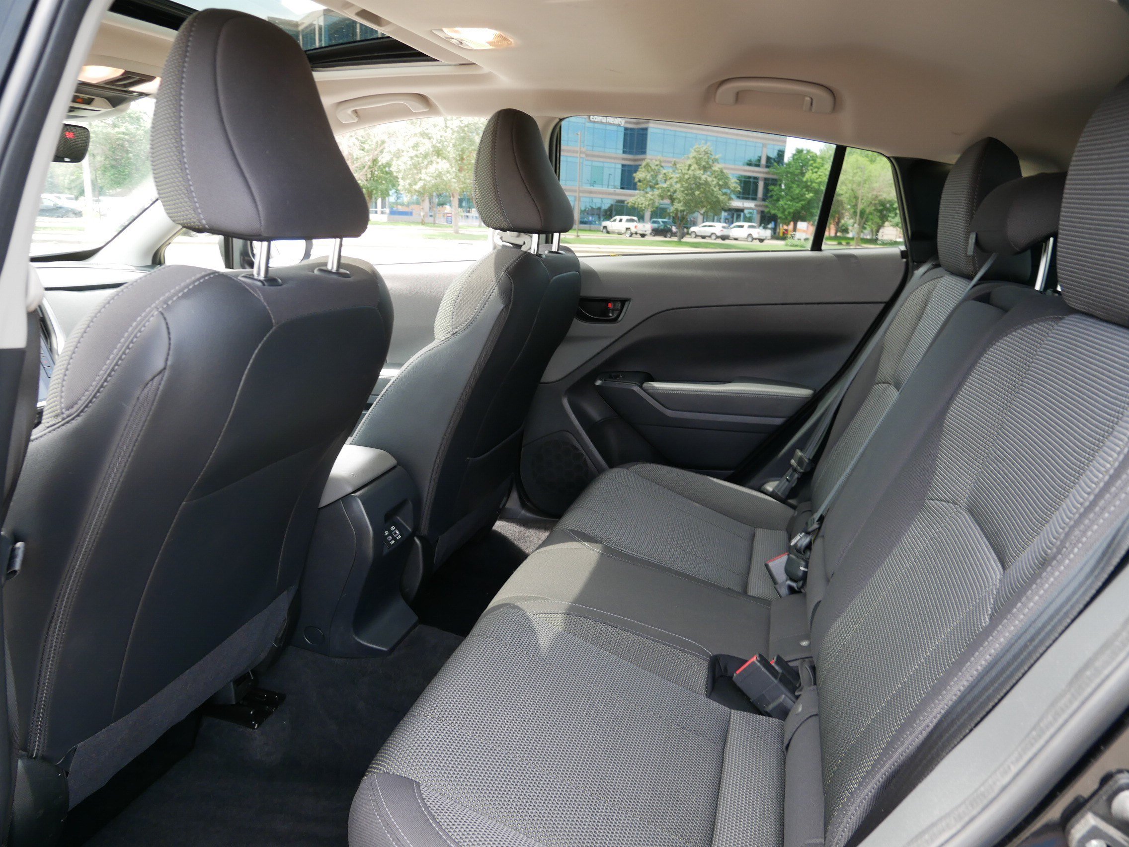Certified 2024 Subaru Crosstrek 2.0i Premium AWD/4WD image 33
