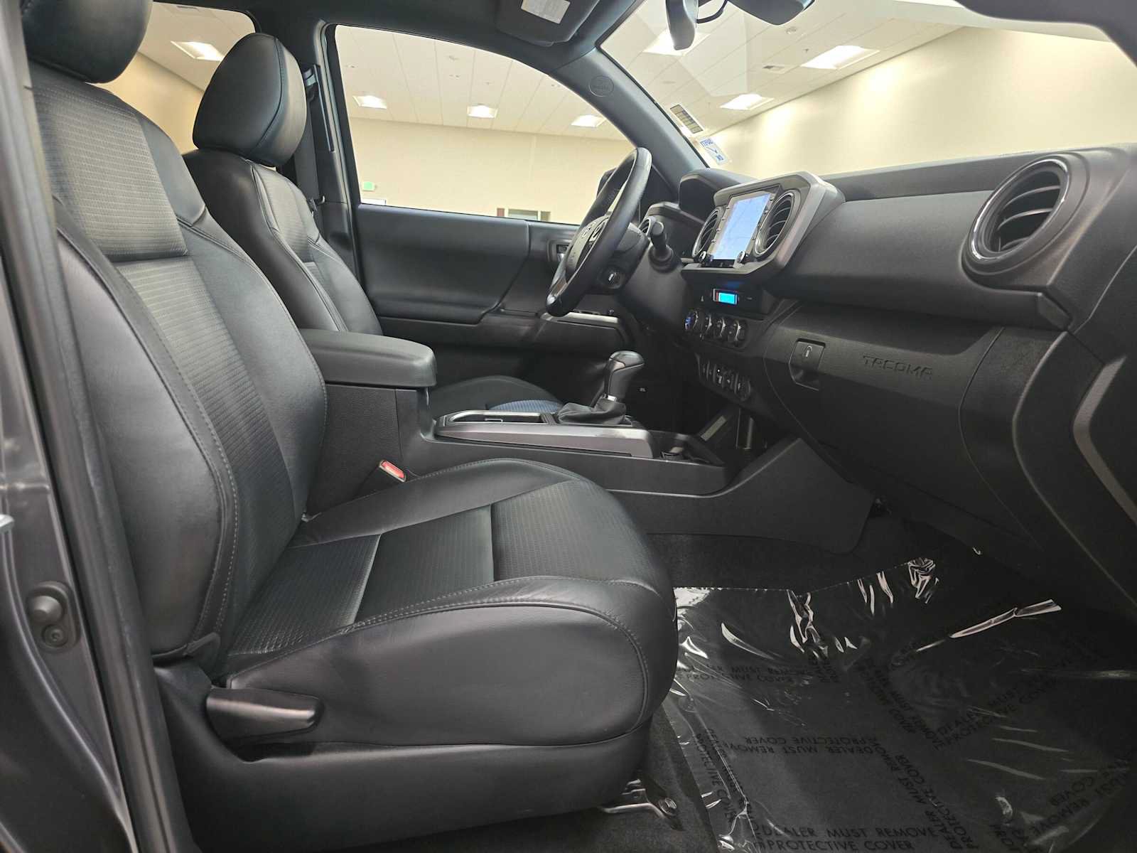 Certified 2023 Toyota Tacoma TRD Off-Road w/ TRD Premium Off Road Package AWD/4WD image 27