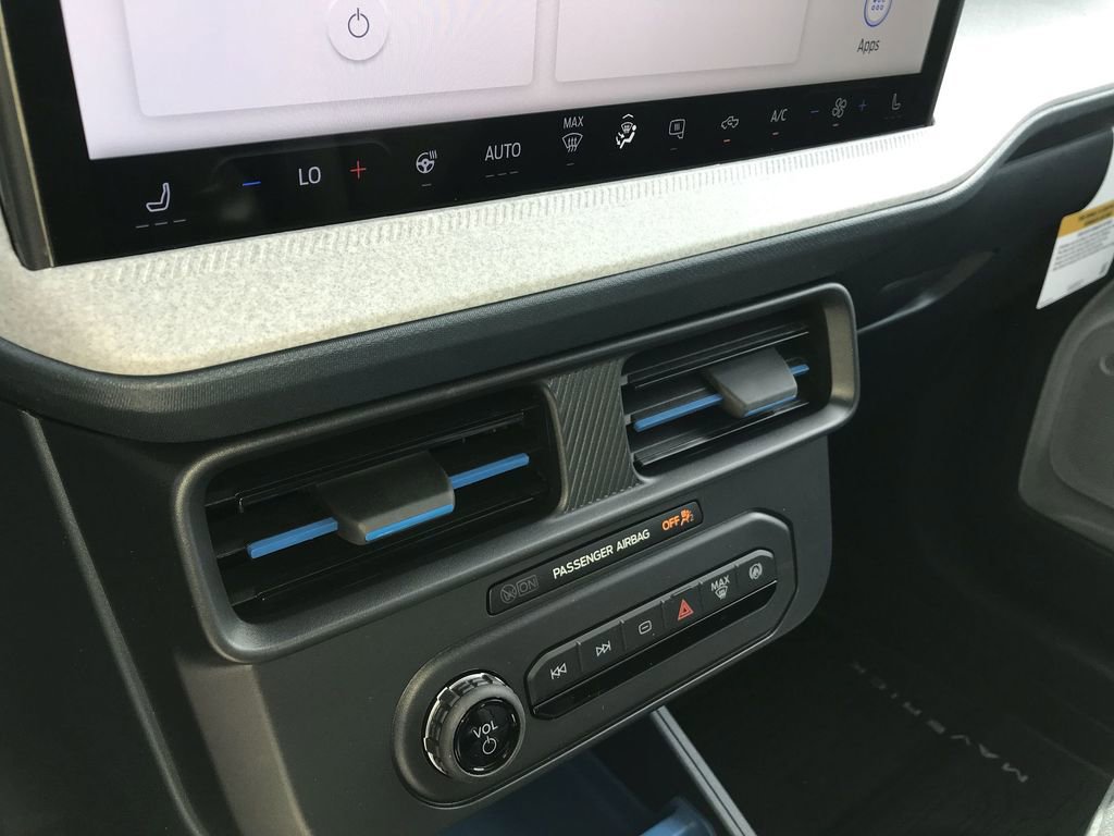 New 2026 Ford Maverick XLT w/ Equipment Group 301A image 18