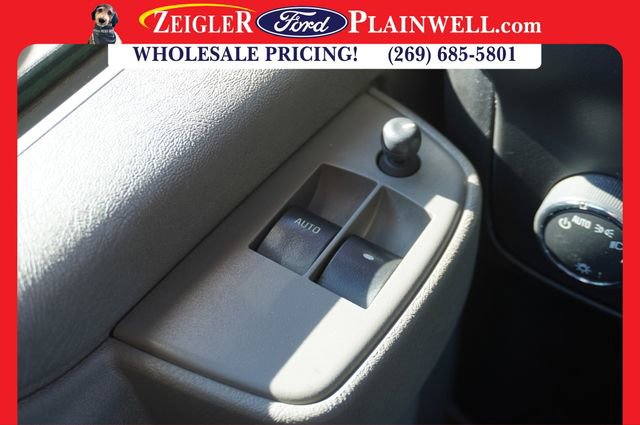 Used 2023 GMC Savana 3500 LT w/ LT Preferred Equipment Group image 27