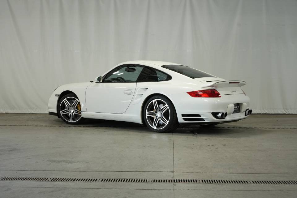 Used 2008 Porsche 911 Turbo image 3