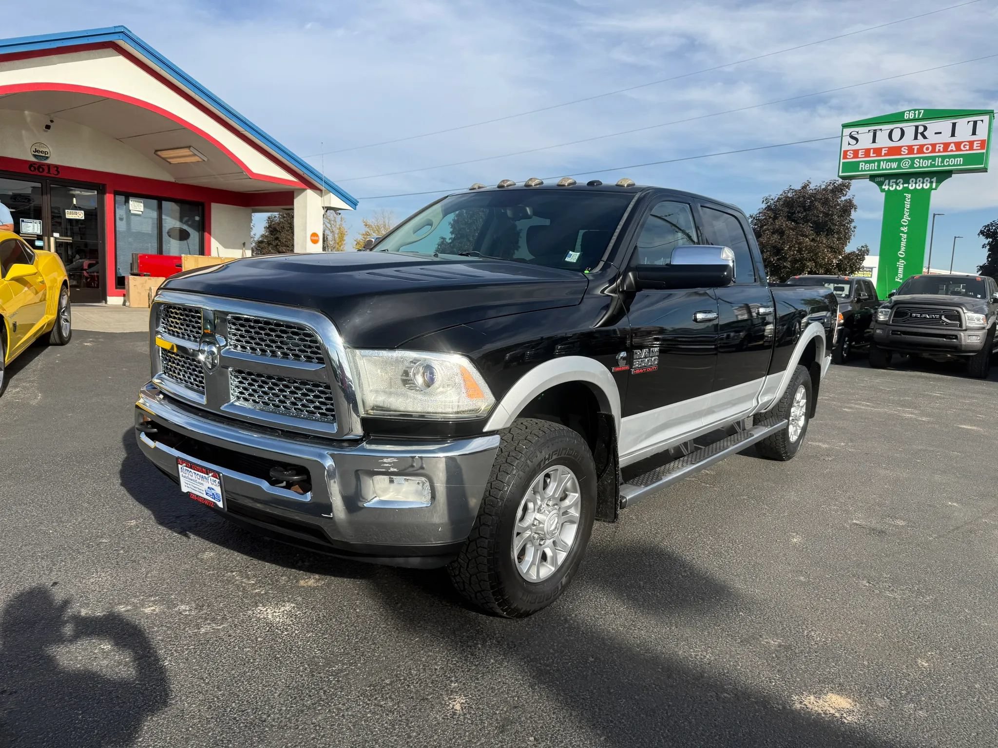 Used 2014 RAM 3500 Laramie AWD/4WD image 1