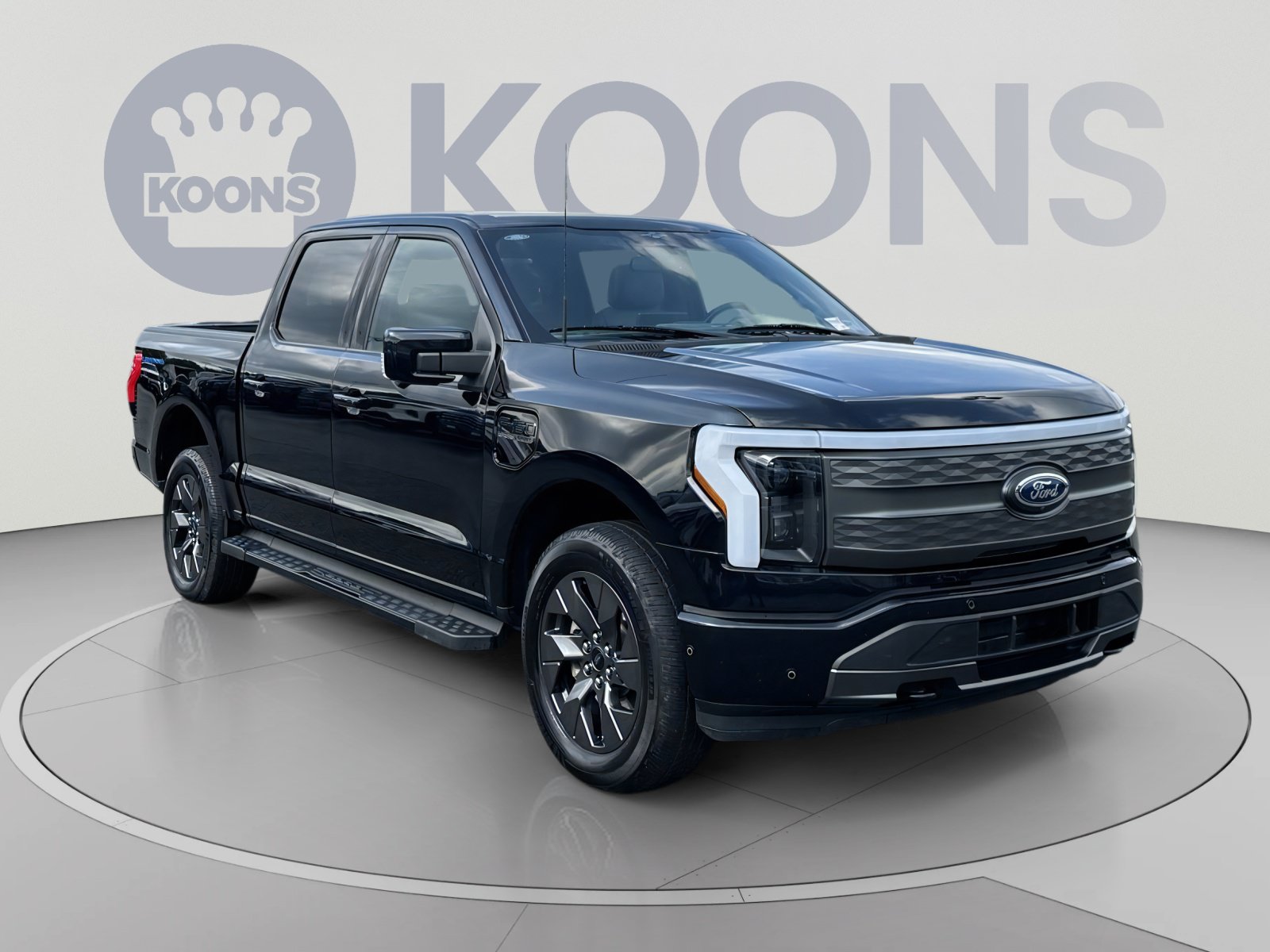 Used 2023 Ford F150 Lightning Lariat w/ Equipment Group 511A High AWD/4WD image 2