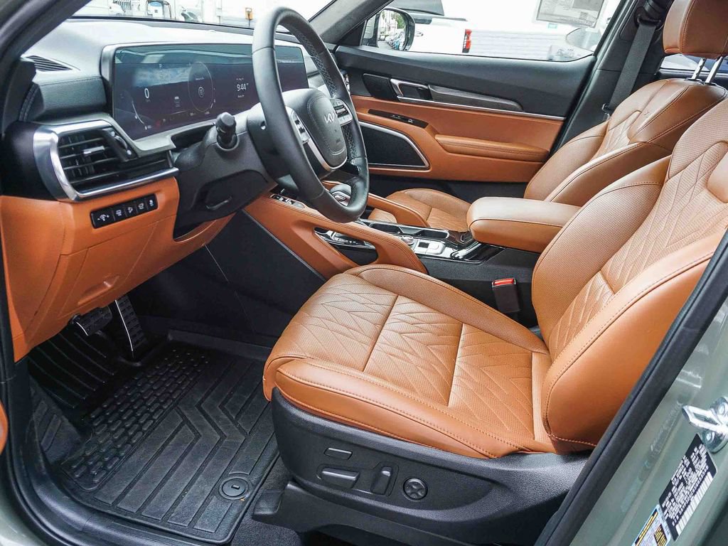 Certified 2025 Kia Telluride SX Prestige X-Line AWD/4WD image 17