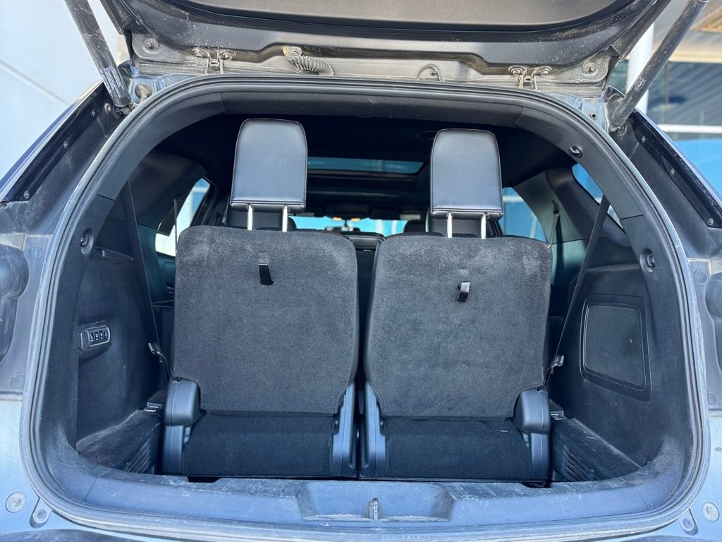 Used 2017 Ford Explorer Limited image 29