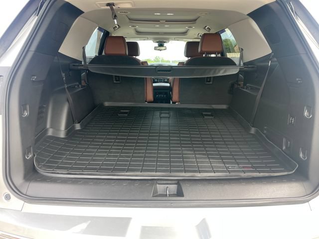 Used 2019 Chevrolet Traverse High Country w/ LPO, Cargo Package AWD/4WD image 32