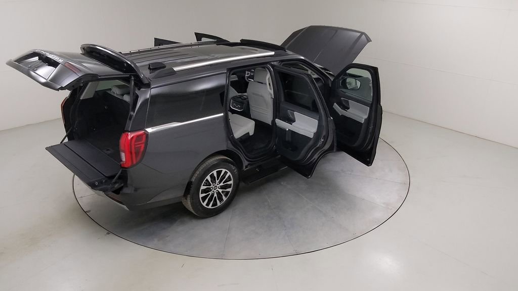 Certified 2025 Ford Expedition Platinum AWD/4WD image 53