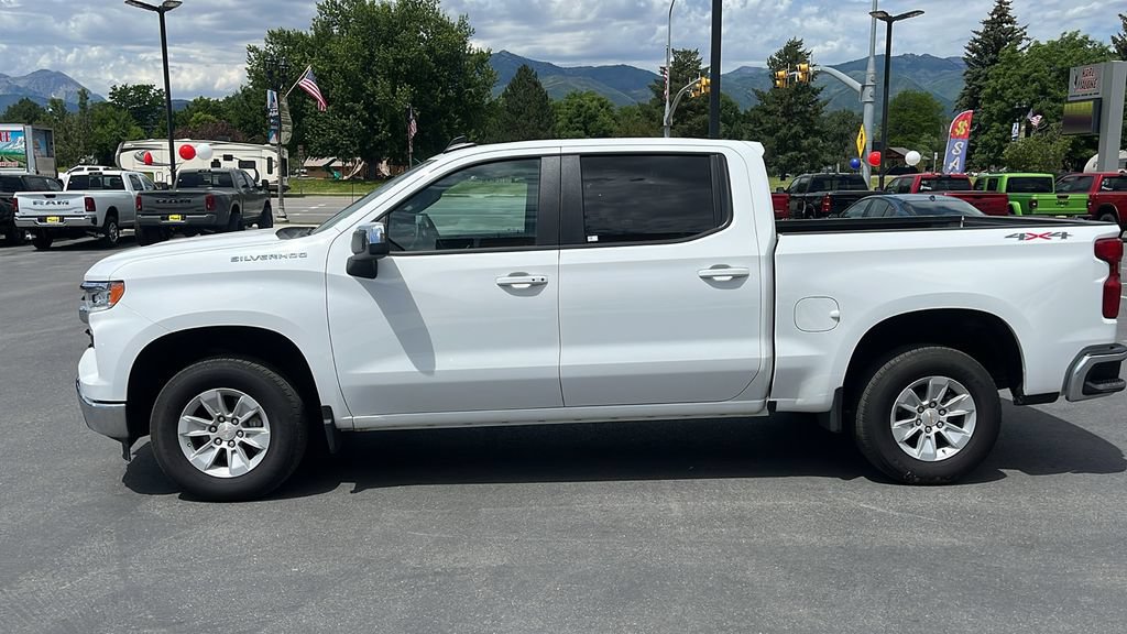 Used 2025 Chevrolet Silverado 1500 LT w/ Protection Package AWD/4WD image 8