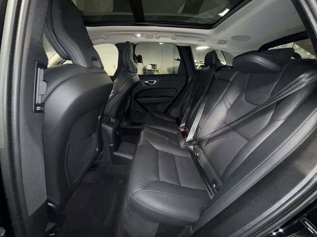 Used 2023 Volvo XC60 T8 Plus w/ Climate Package image 19