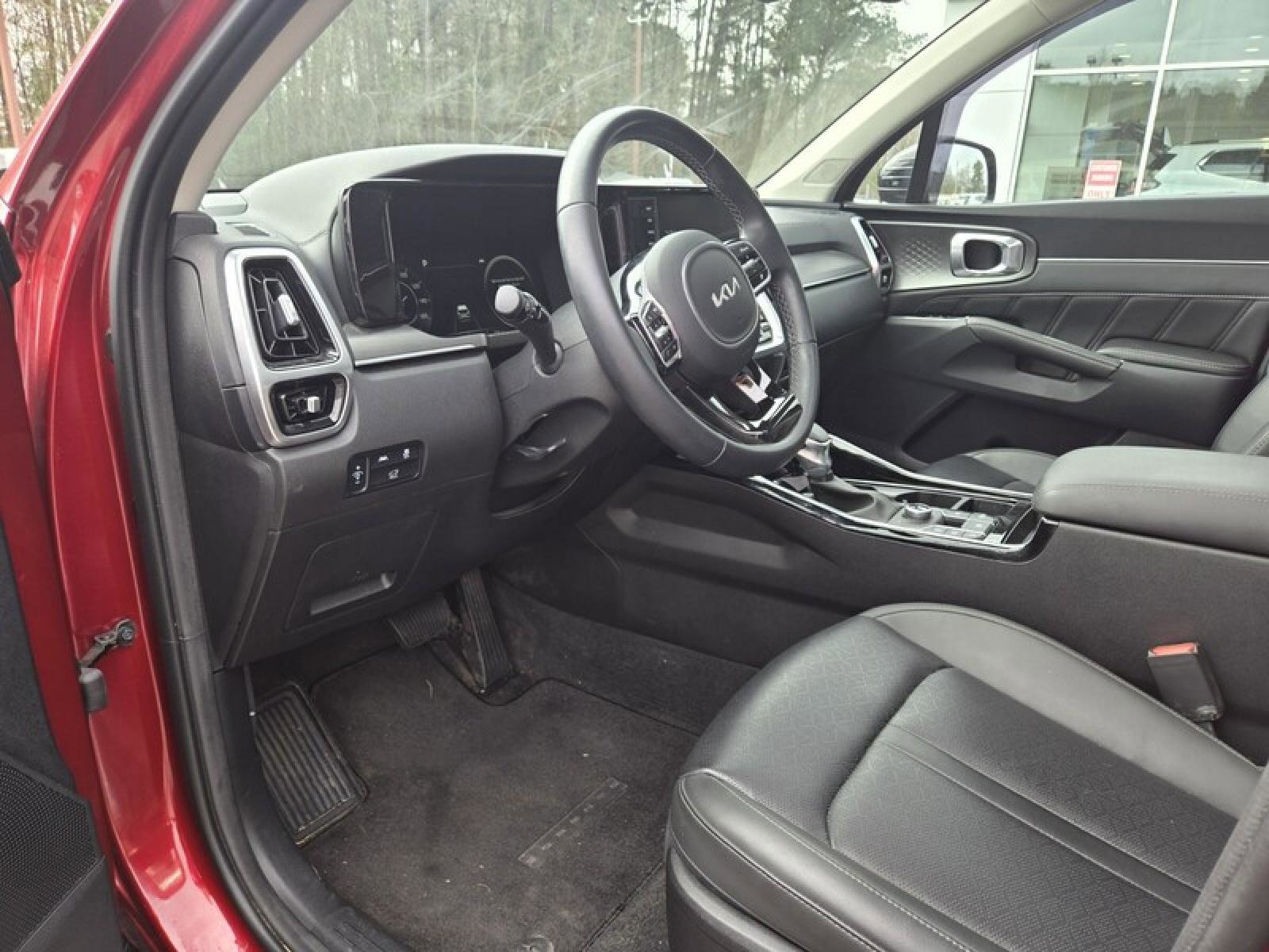 Used 2023 Kia Sorento SX image 20