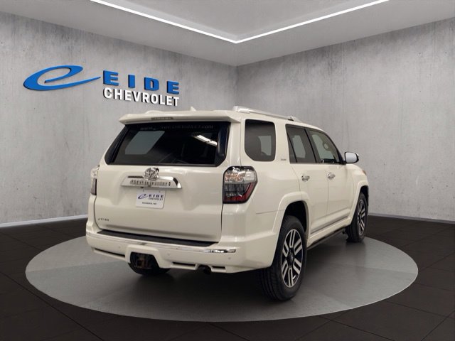 Used 2015 Toyota 4Runner Limited AWD/4WD image 15