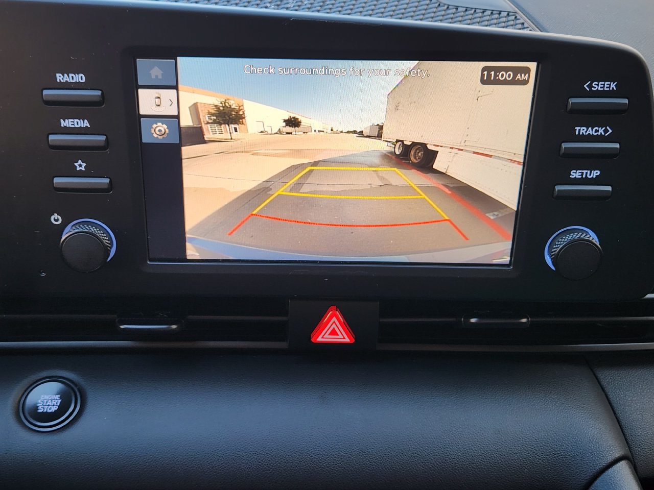 Used 2025 Hyundai Elantra Sport FWD image 15