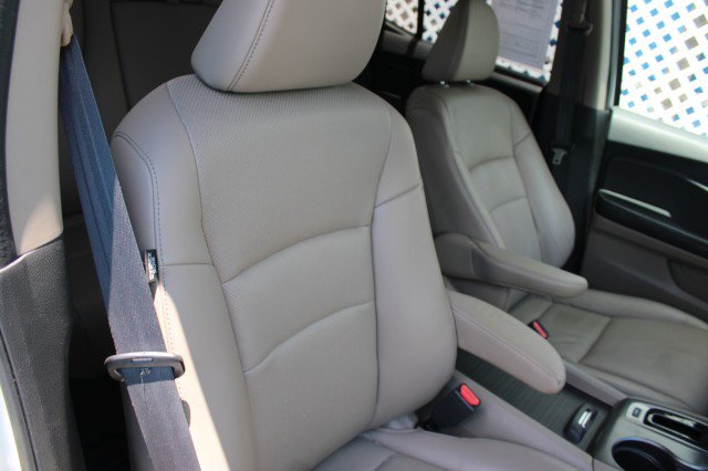 Used 2017 Honda Ridgeline RTL-T image 10