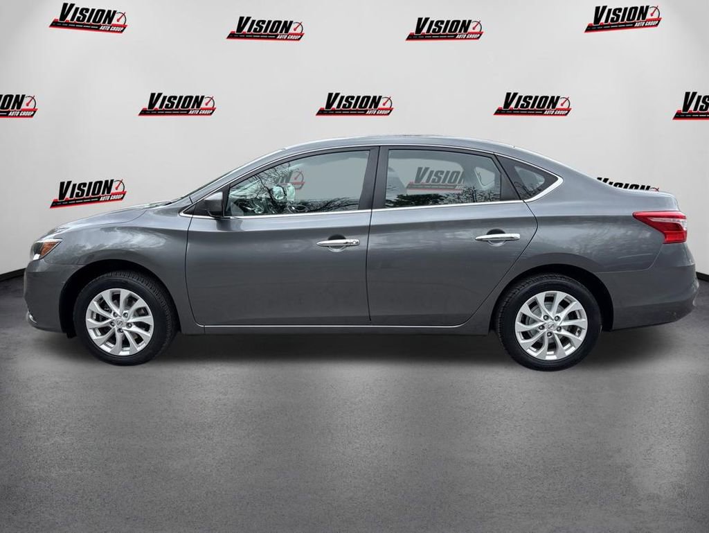 Used 2018 Nissan Sentra SV FWD video 2