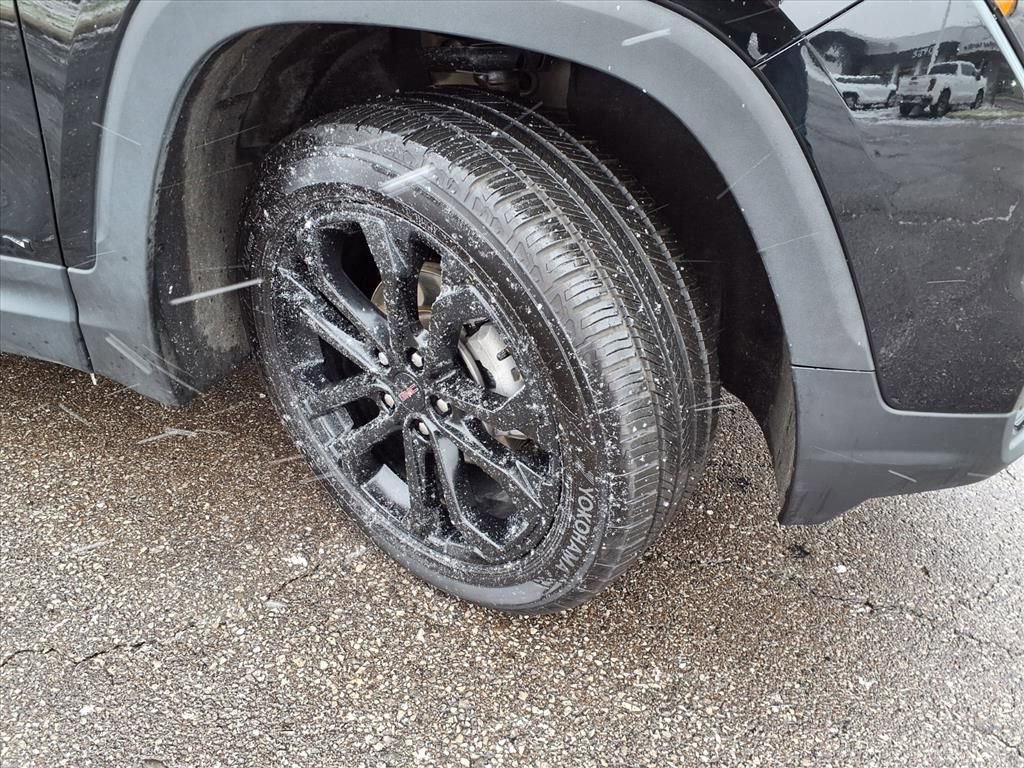 Certified 2022 GMC Terrain SLE w/ Driver Convenience Package image 40