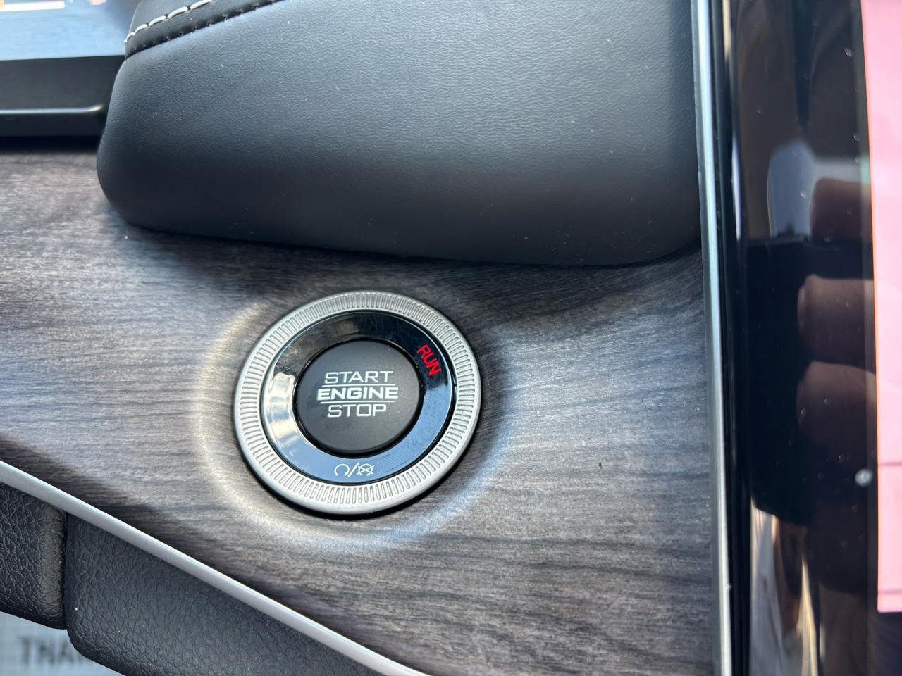 Used 2022 Jeep Grand Cherokee Limited 4xe image 20