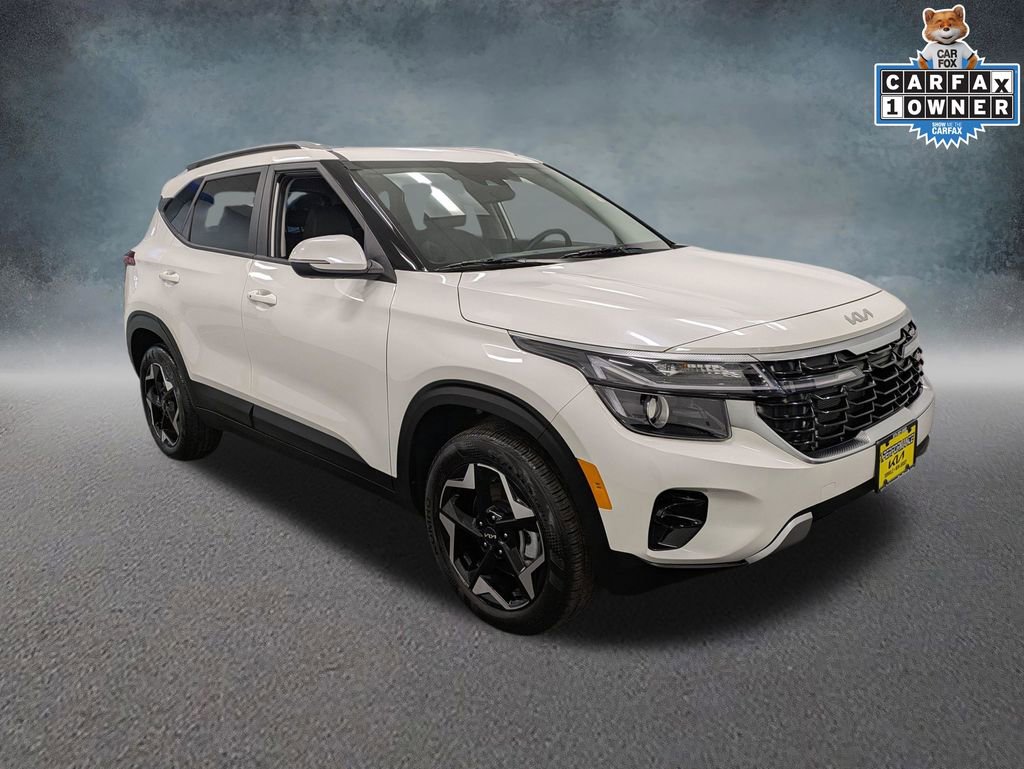 Used 2025 Kia Seltos S image 3