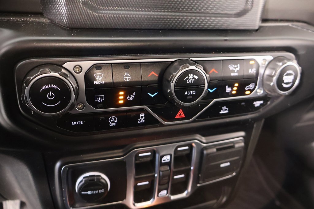 Used 2023 Jeep Wrangler Sport S image 7