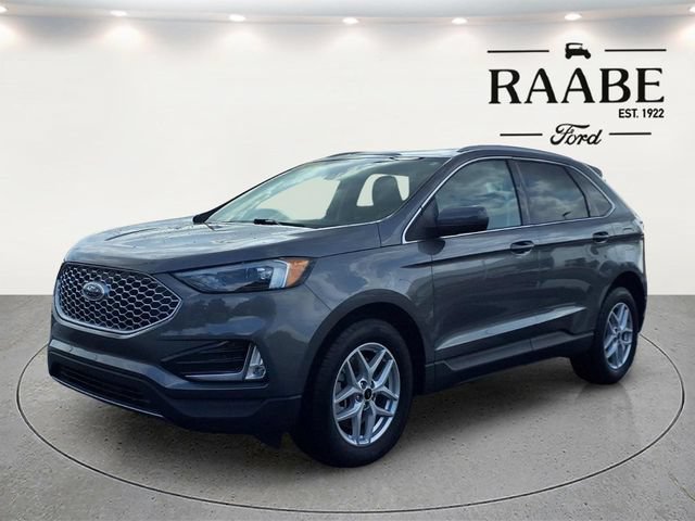 Used 2024 Ford Edge SEL w/ Convenience Package AWD/4WD image 3