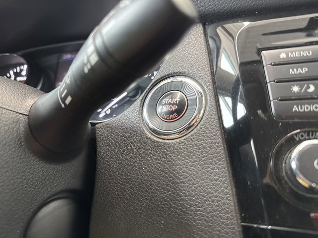 Used 2018 Nissan Rogue SL image 25