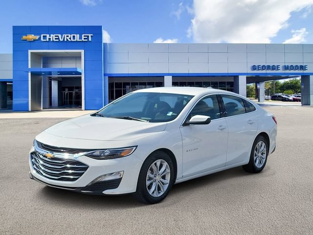Certified 2025 Chevrolet Malibu LT FWD image 2