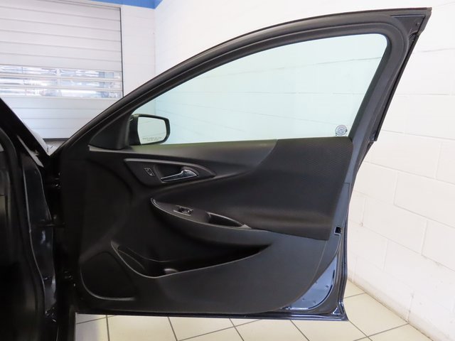 Used 2023 Chevrolet Malibu LT image 28