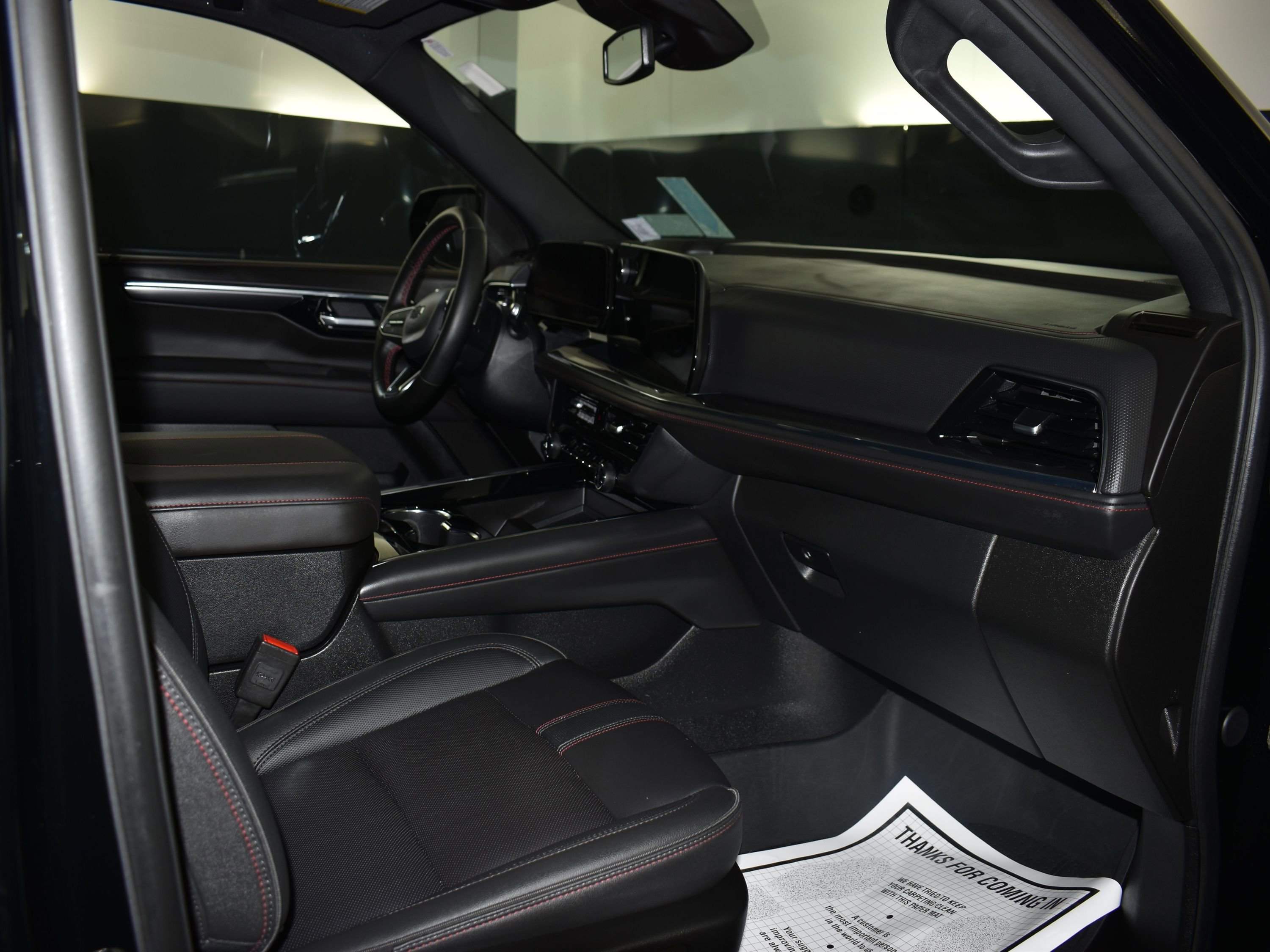 Used 2025 Chevrolet Tahoe RST w/ RST Capability Package image 13