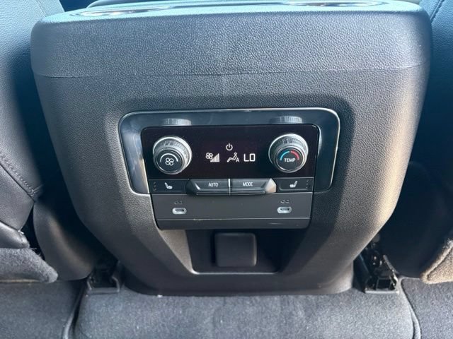 Used 2023 Chevrolet Tahoe LT w/ Luxury Package AWD/4WD image 21