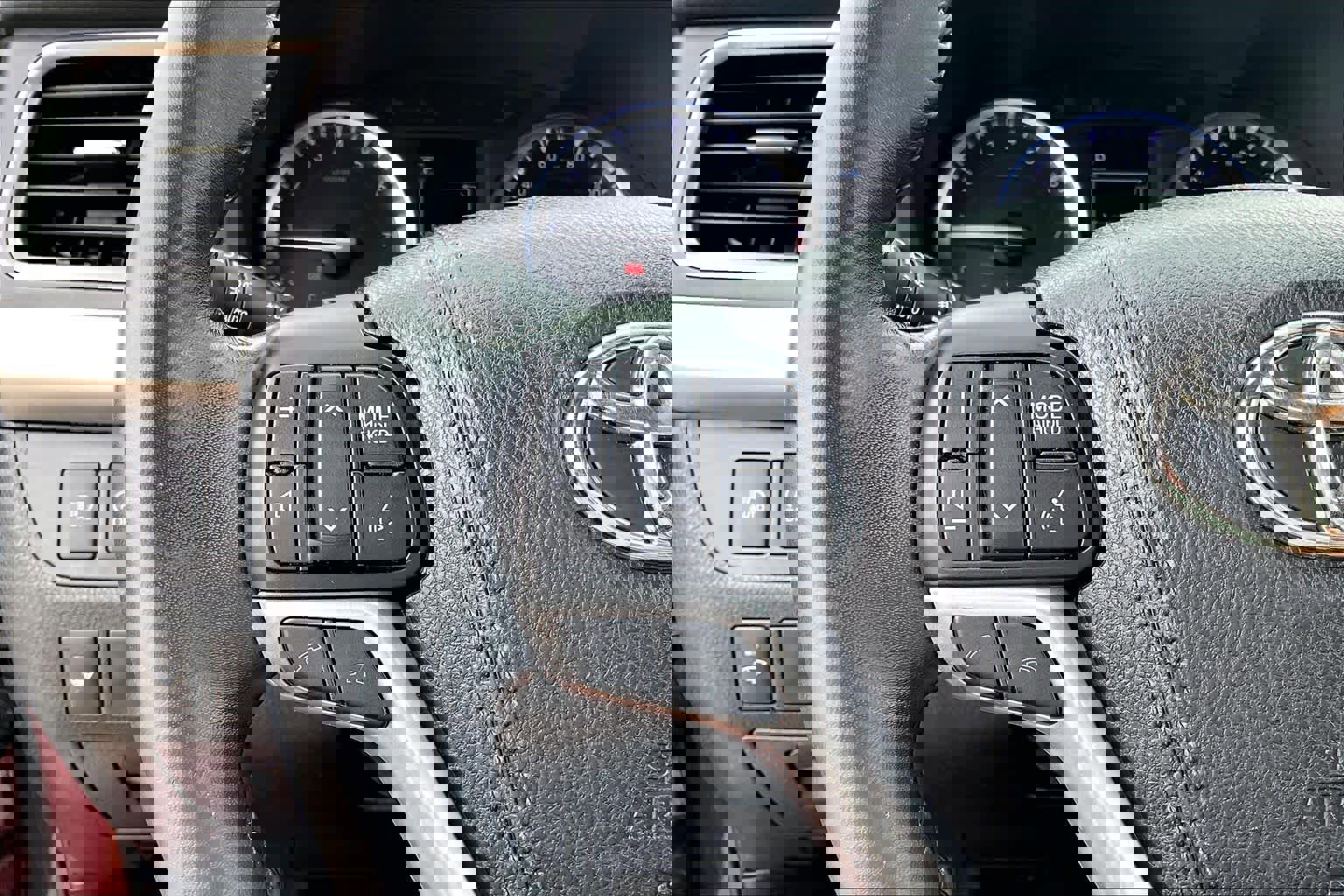 Used 2017 Toyota Highlander XLE image 21