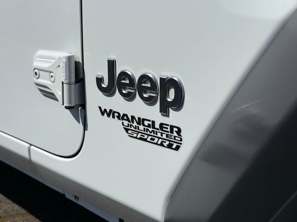 Used 2018 Jeep Wrangler Unlimited Sport S image 6