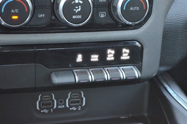 Used 2022 RAM 1500 Laramie w/ Sport Appearance Package image 29