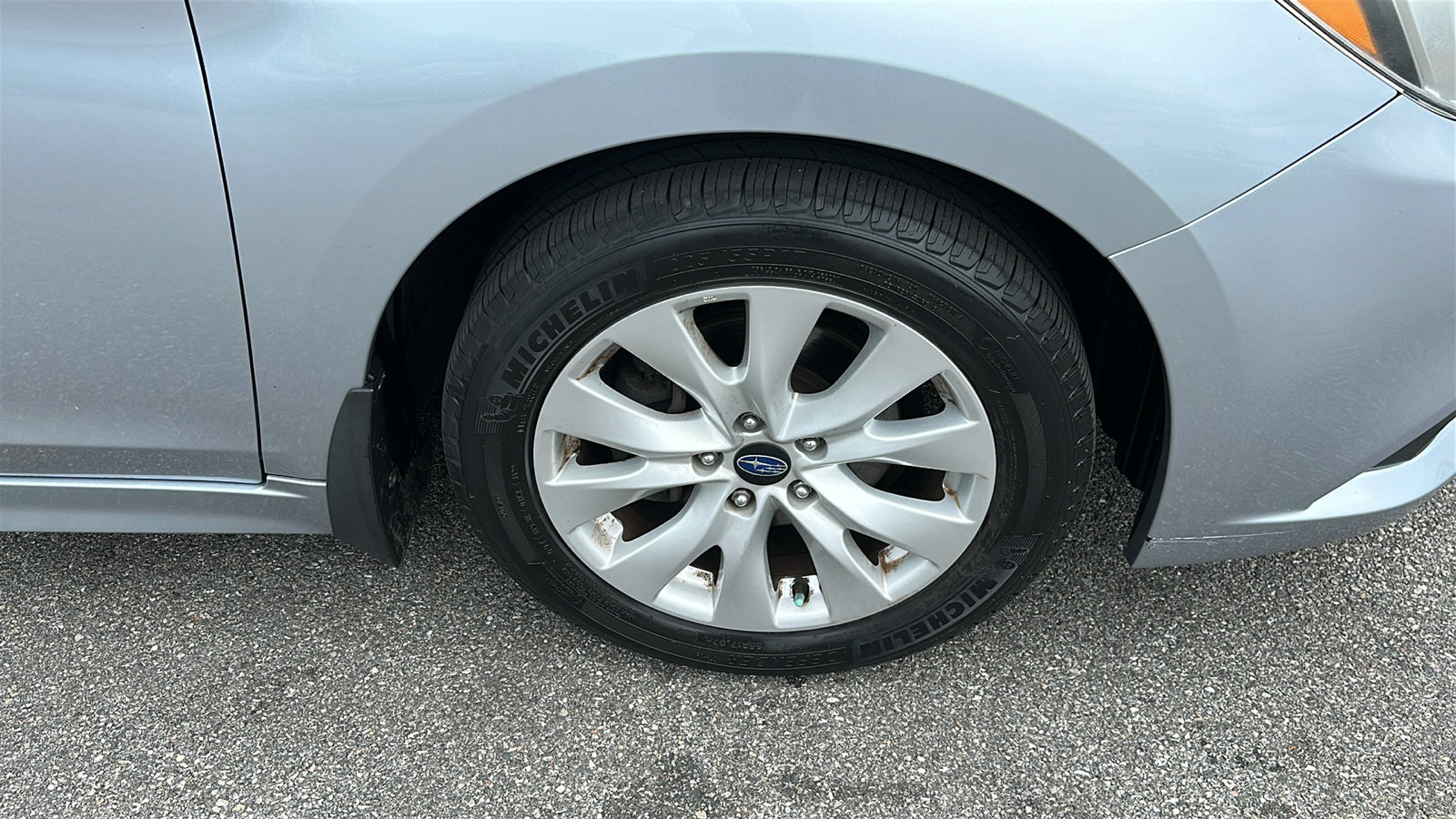 Used 2017 Subaru Legacy 2.5i Premium w/ Popular Package #1 AWD/4WD image 8
