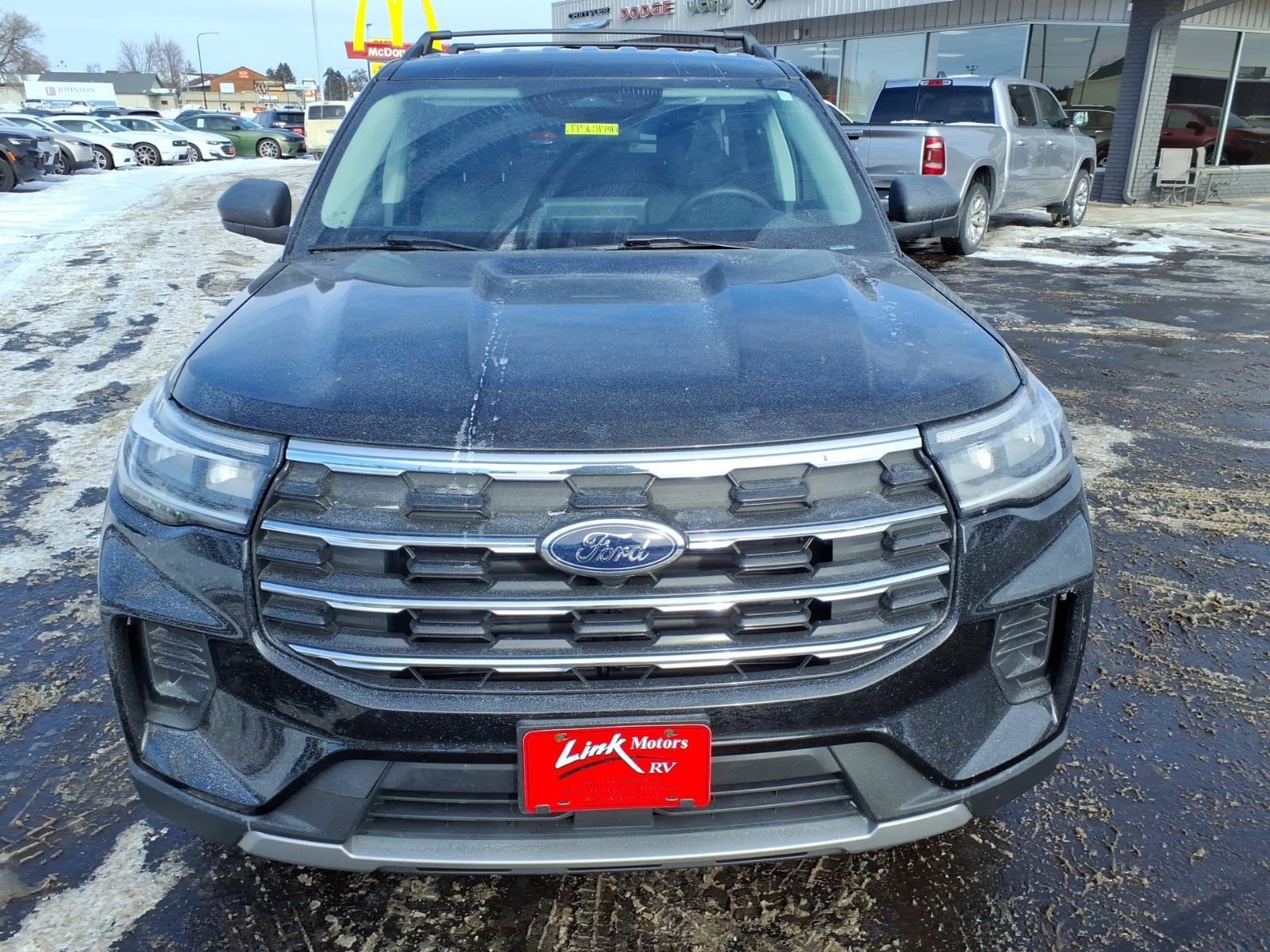 Used 2025 Ford Explorer Active image 9