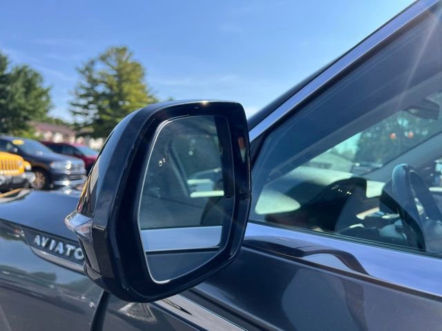 Used 2020 Lincoln Aviator Reserve w/ Equipment Group 201A image 20