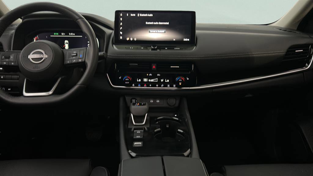 Used 2024 Nissan Rogue SL w/ SL Premium Package image 26