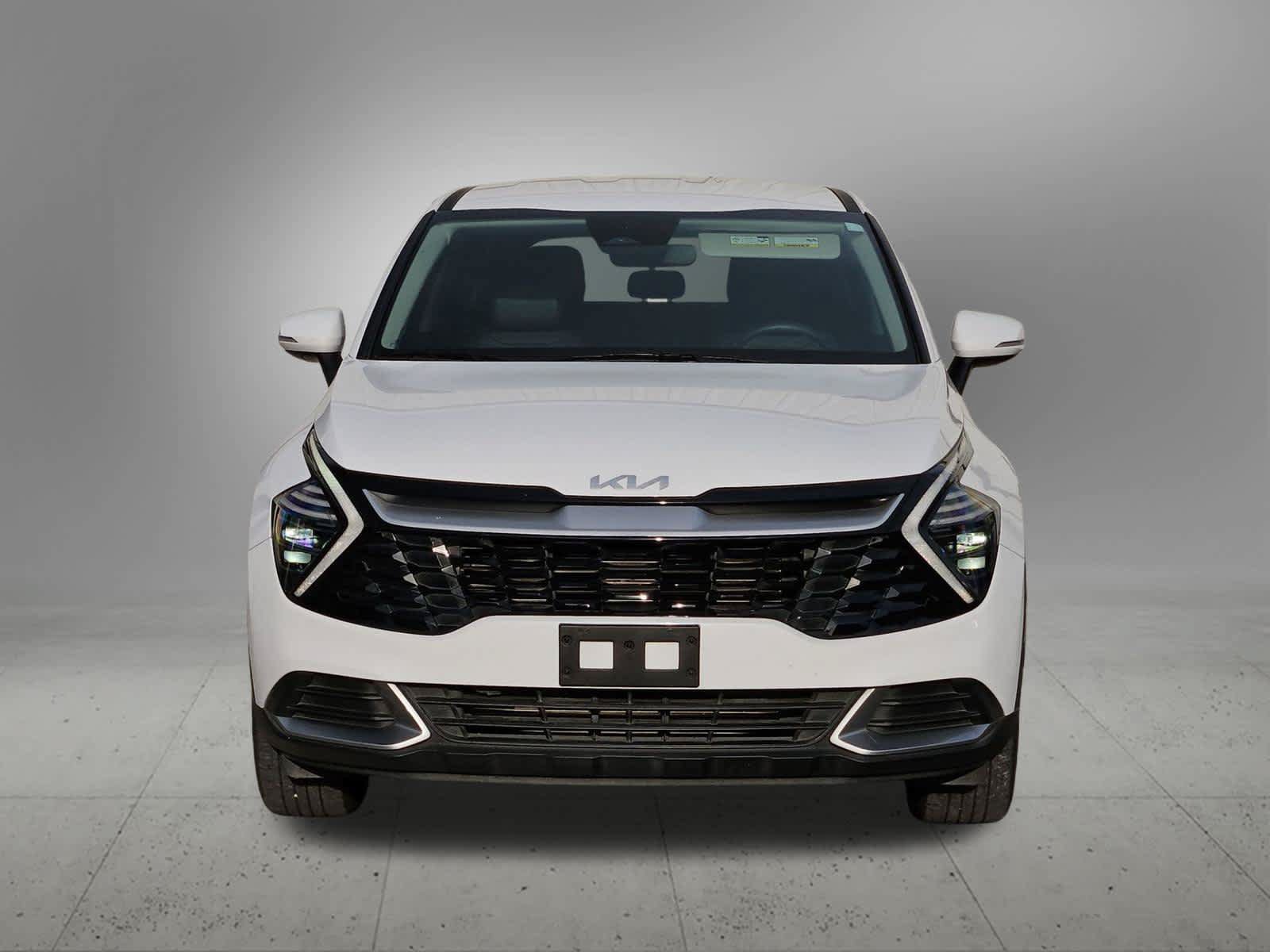 Used 2025 Kia Sportage EX FWD image 9