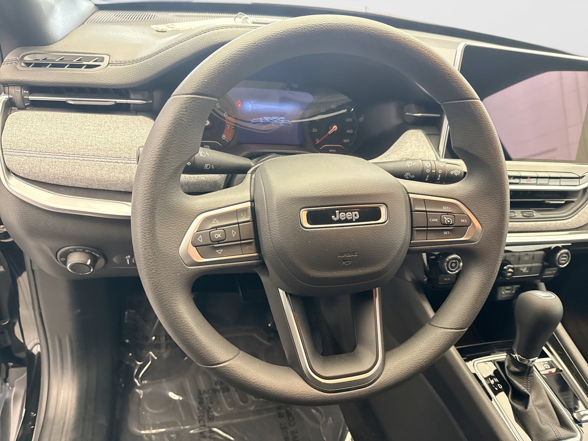 Used 2024 Jeep Compass Sport AWD/4WD image 12