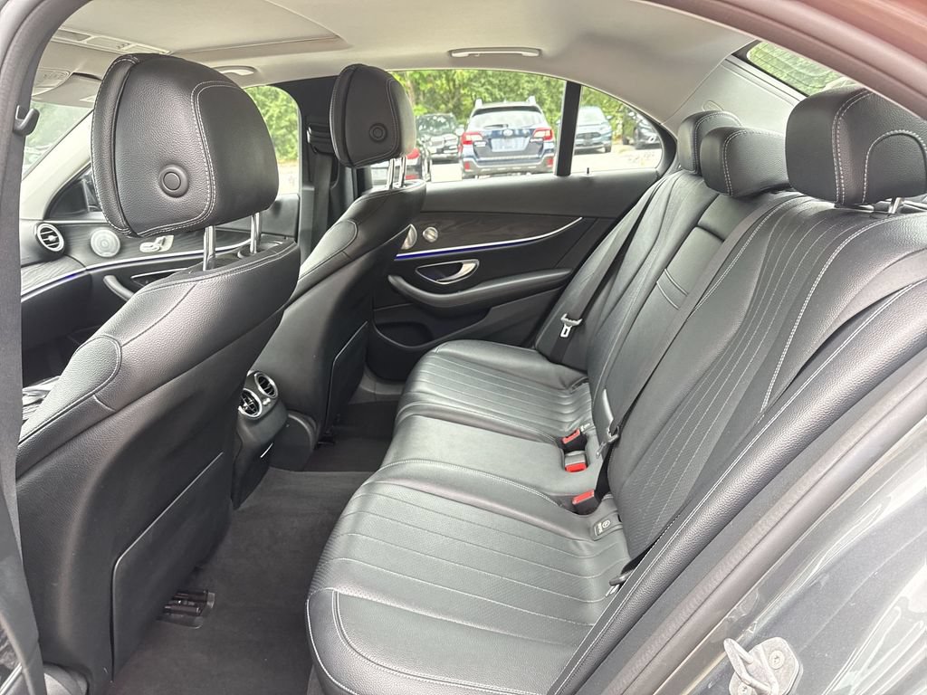 Used 2017 Mercedes-Benz E 300 4MATIC image 25