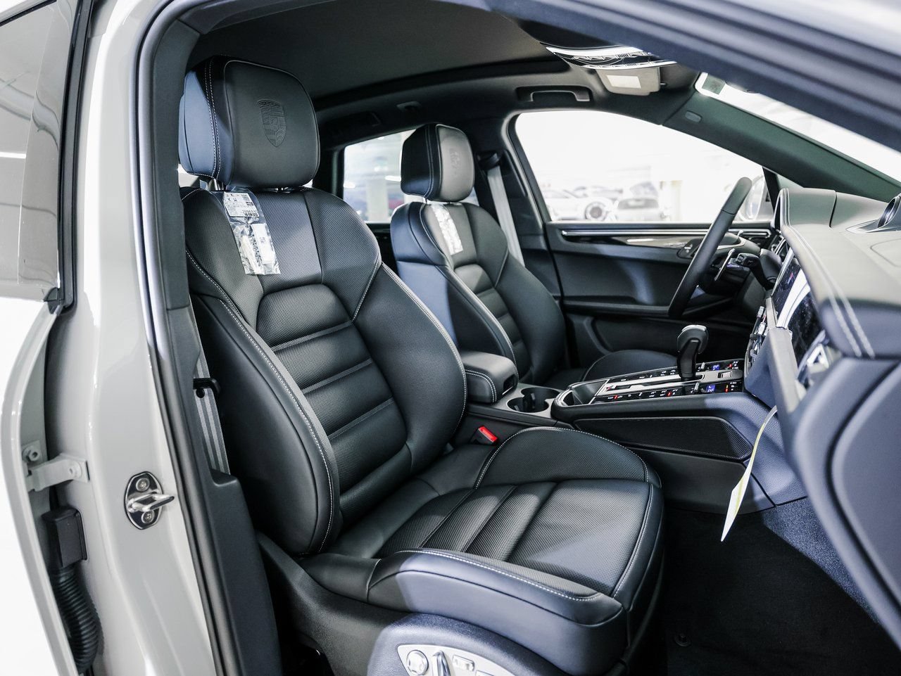 New 2026 Porsche Macan S AWD/4WD image 29