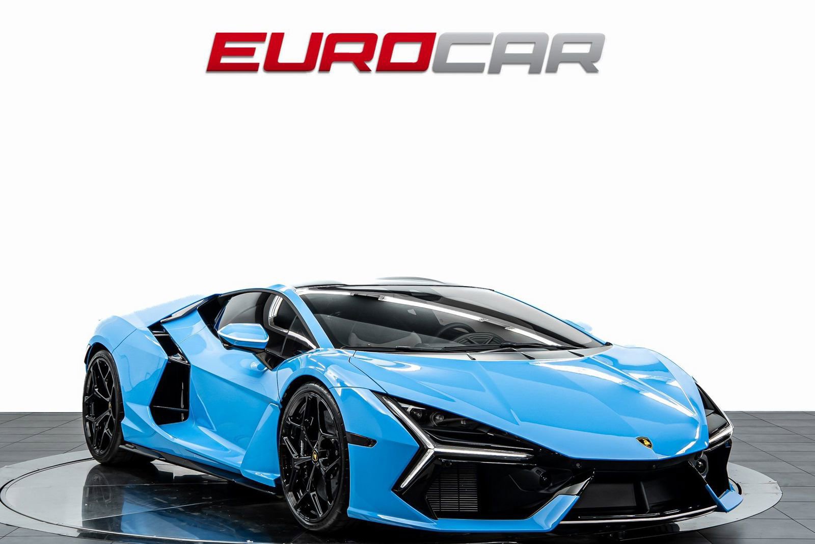 Used 2025 Lamborghini Revuelto image 7