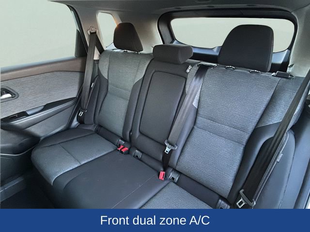 Used 2022 Nissan Rogue SV FWD image 18